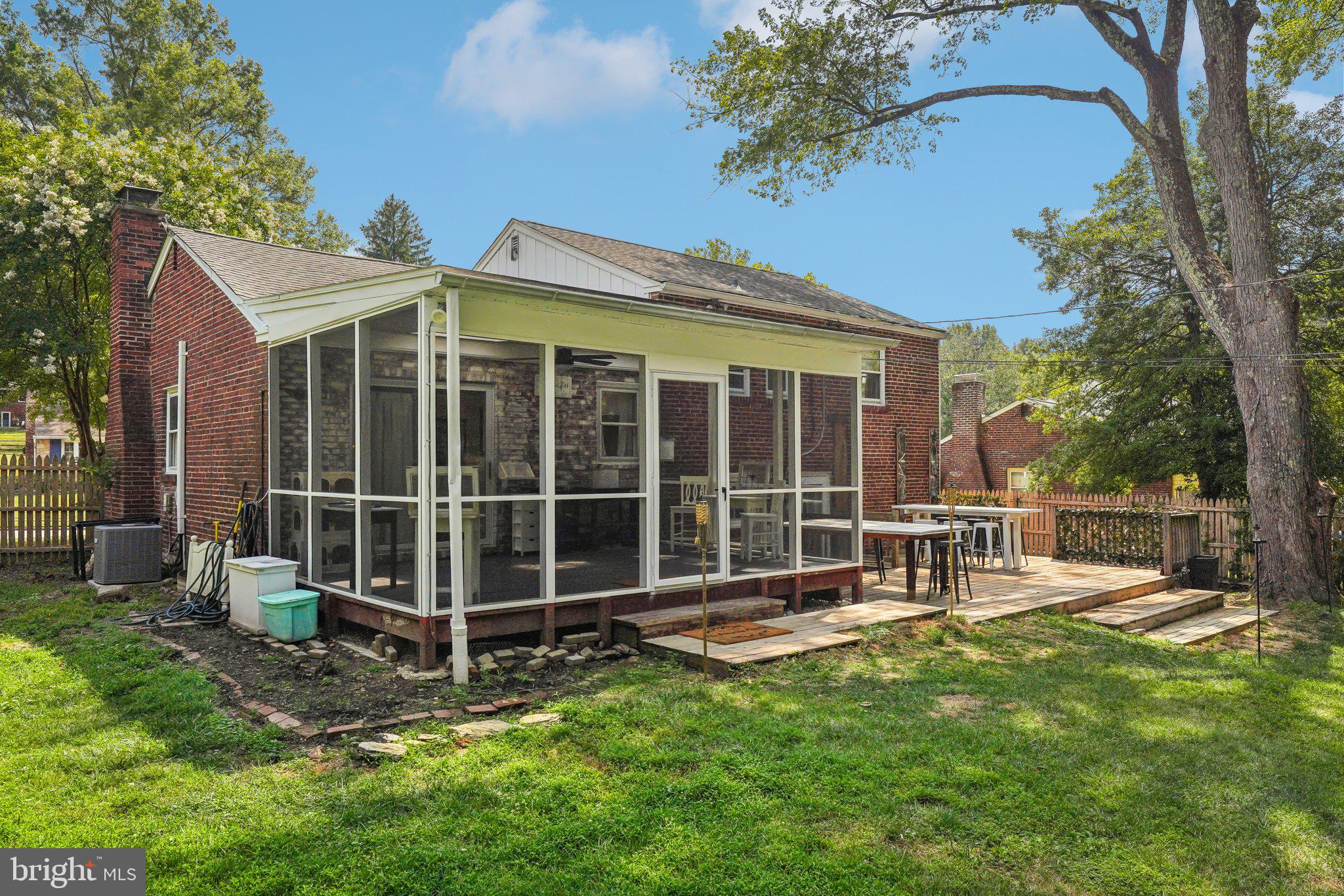 313 SPENCER ROAD