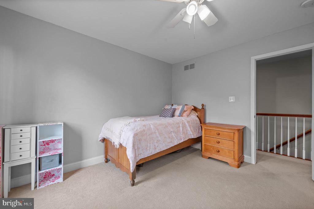 22 GREGORY LANE