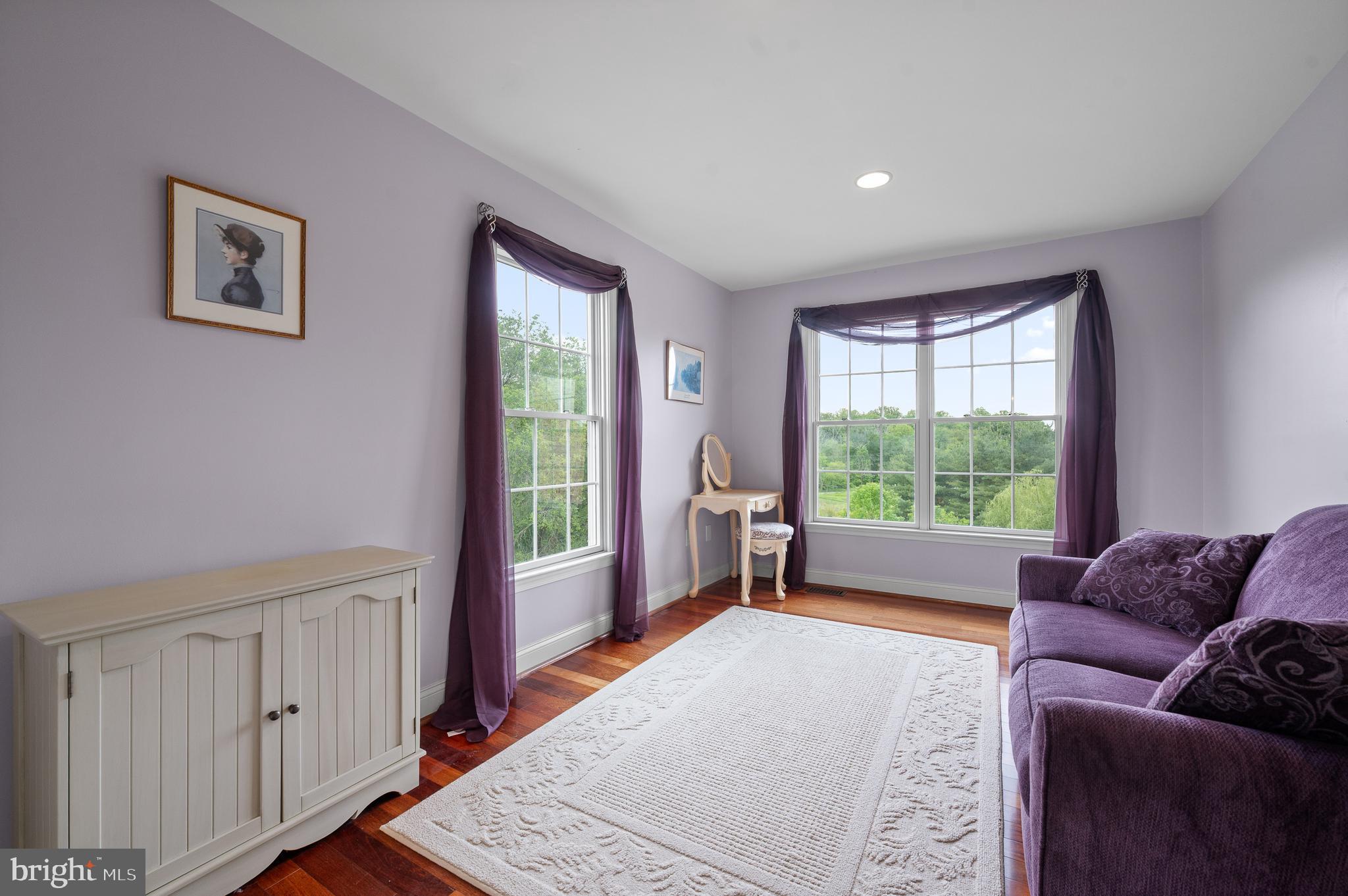 22 GREGORY LANE