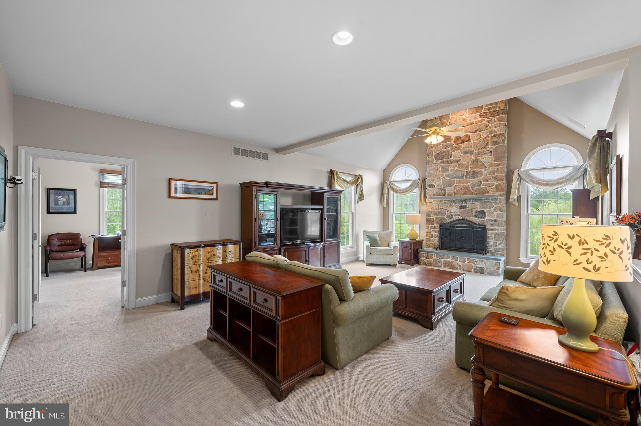 22 GREGORY LANE