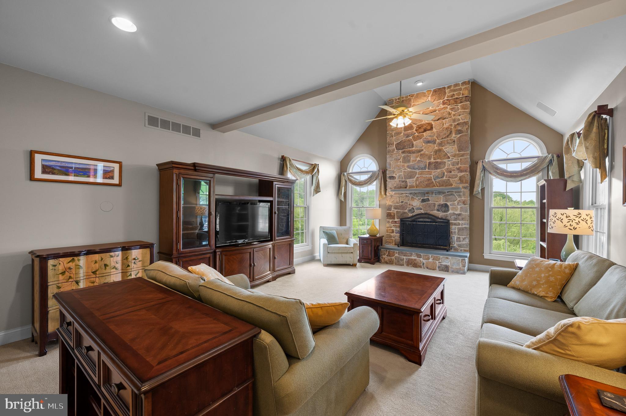 22 GREGORY LANE