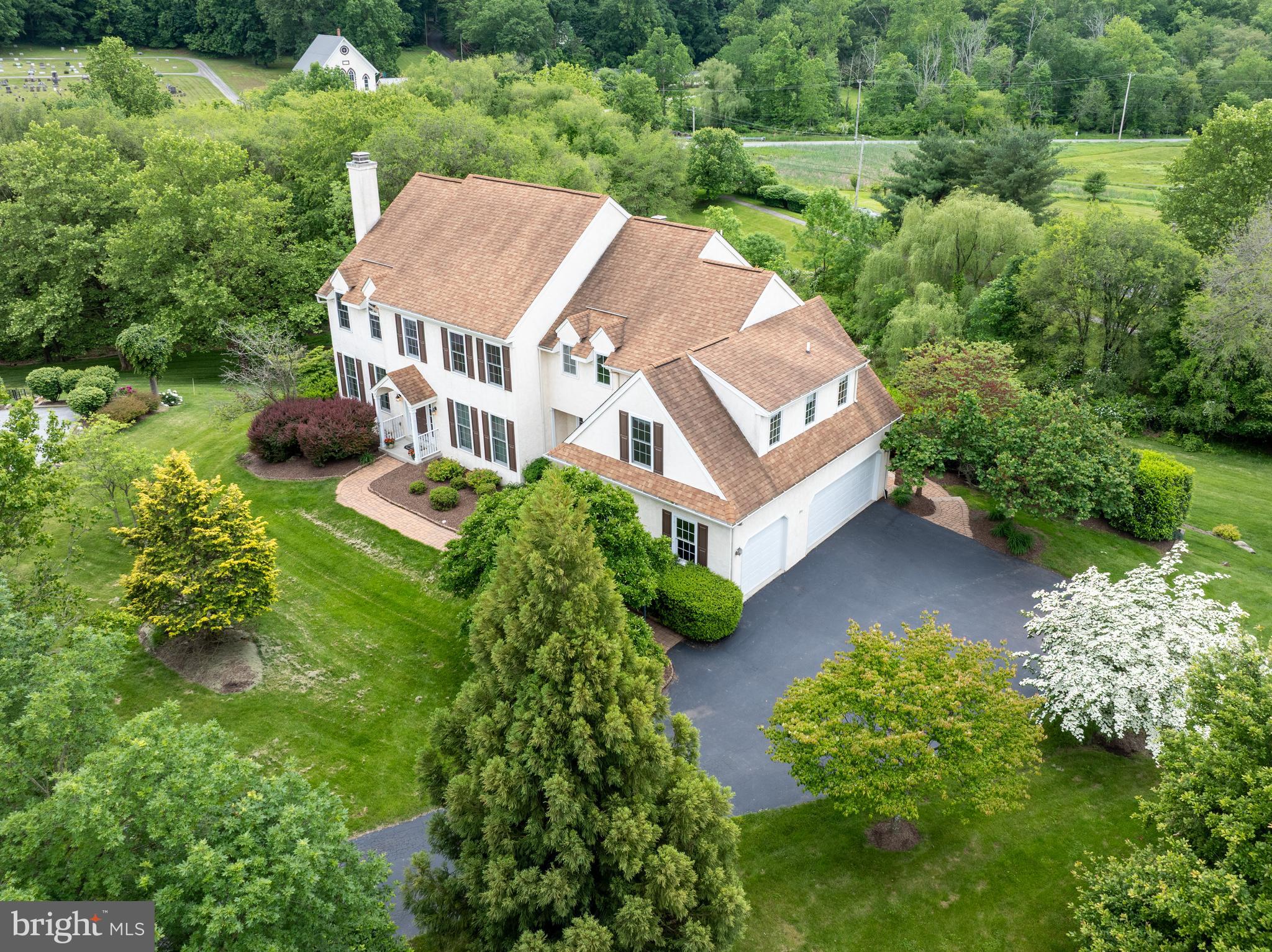 22 GREGORY LANE