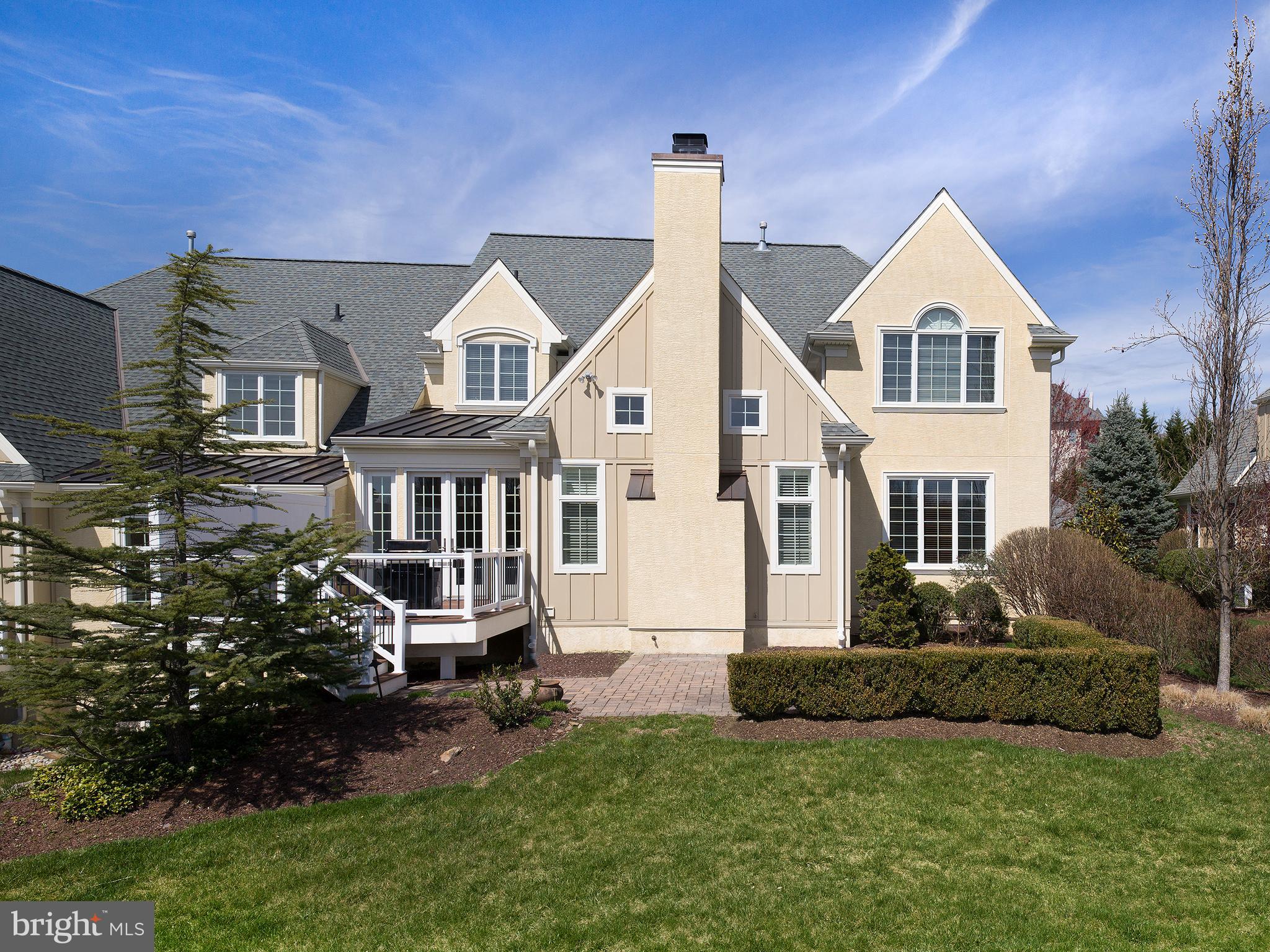 102 GREEN LANE