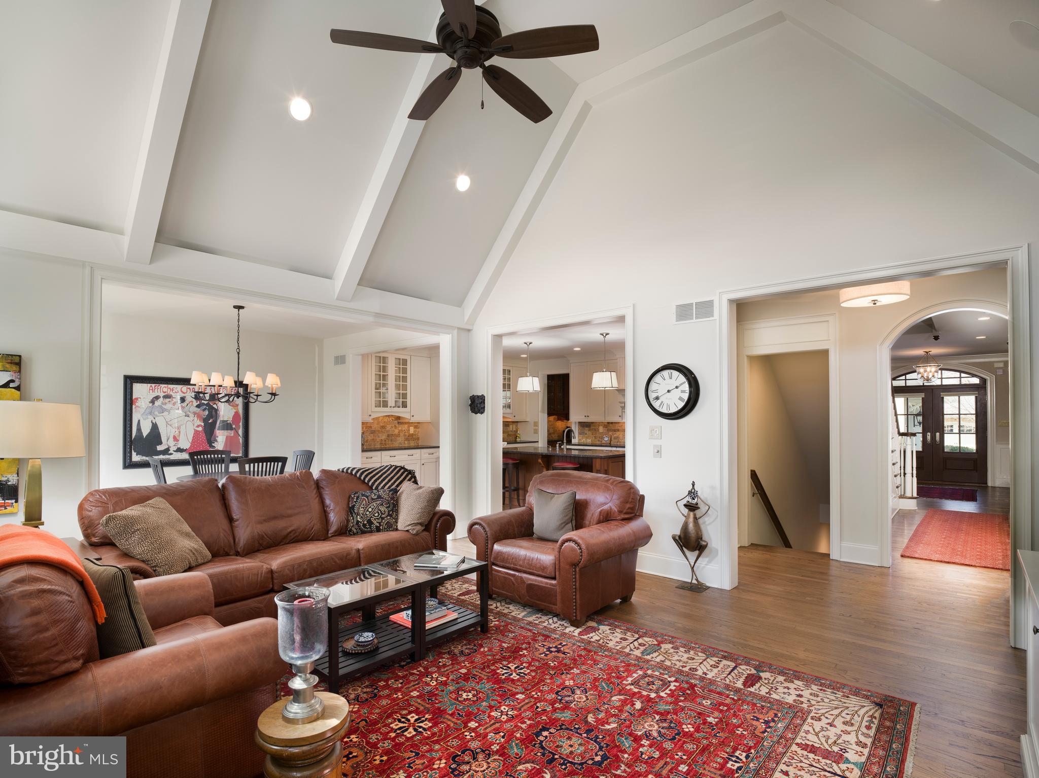 102 GREEN LANE