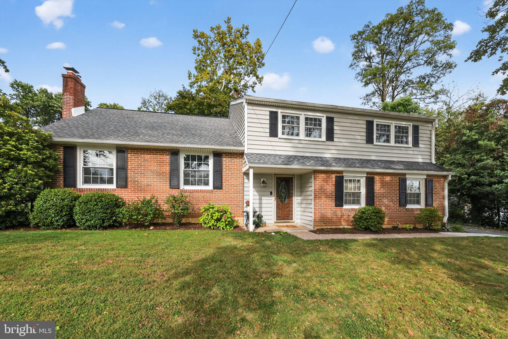 202 FAIRFIELD DRIVE