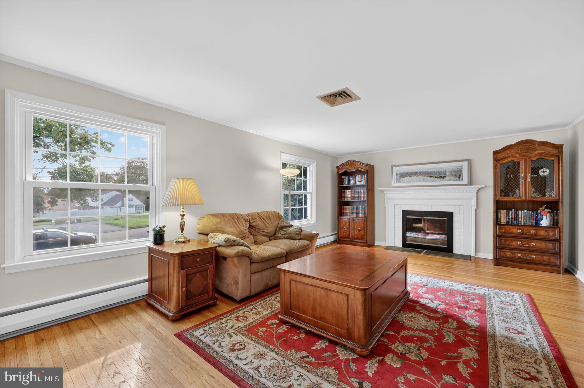 202 FAIRFIELD DRIVE