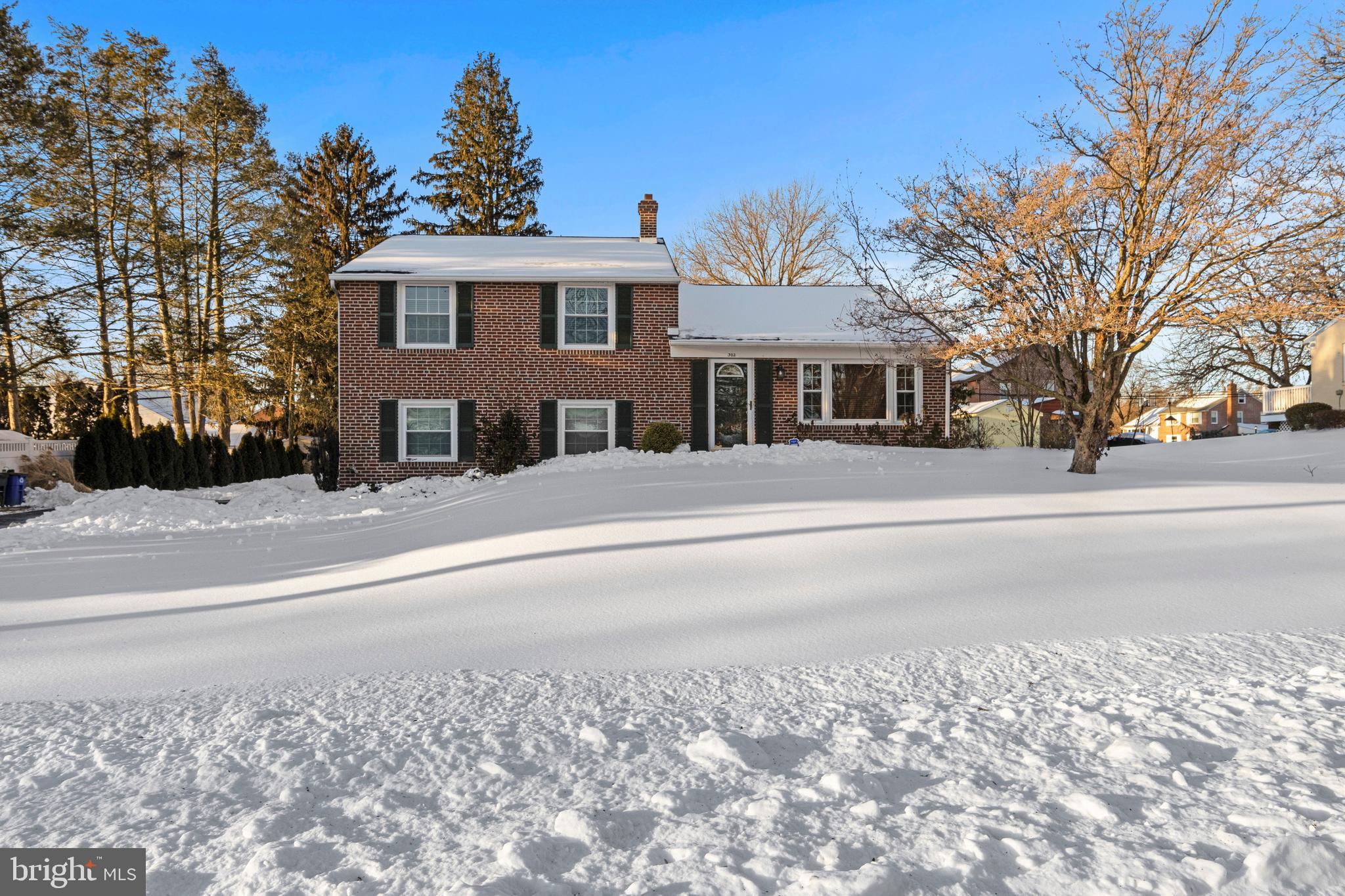 302 GOVERNORS DRIVE