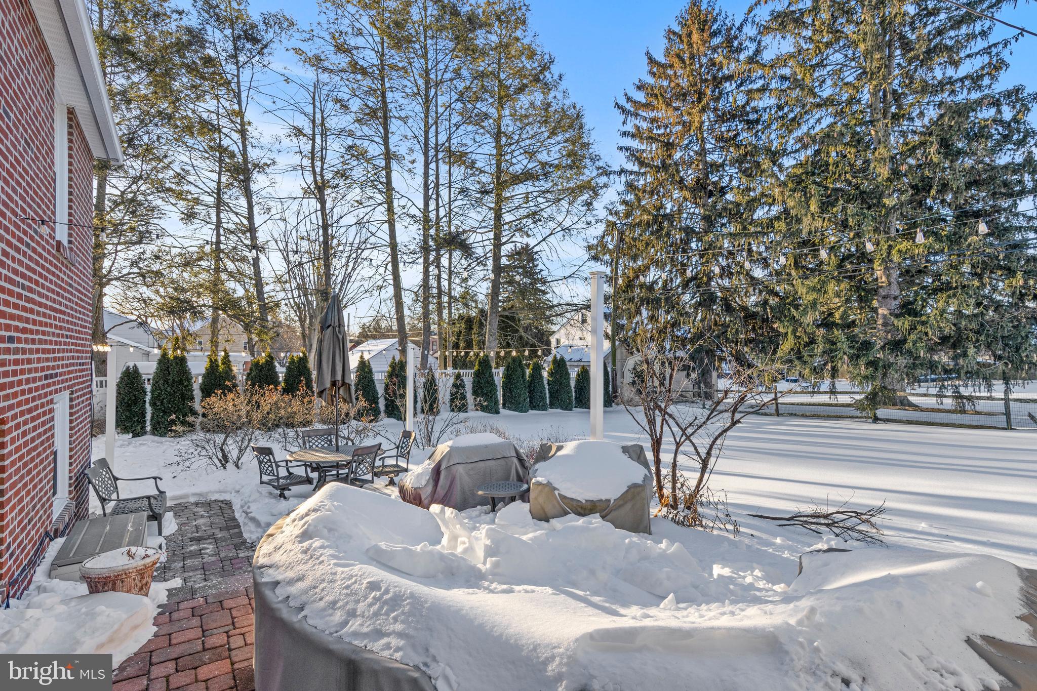 302 GOVERNORS DRIVE