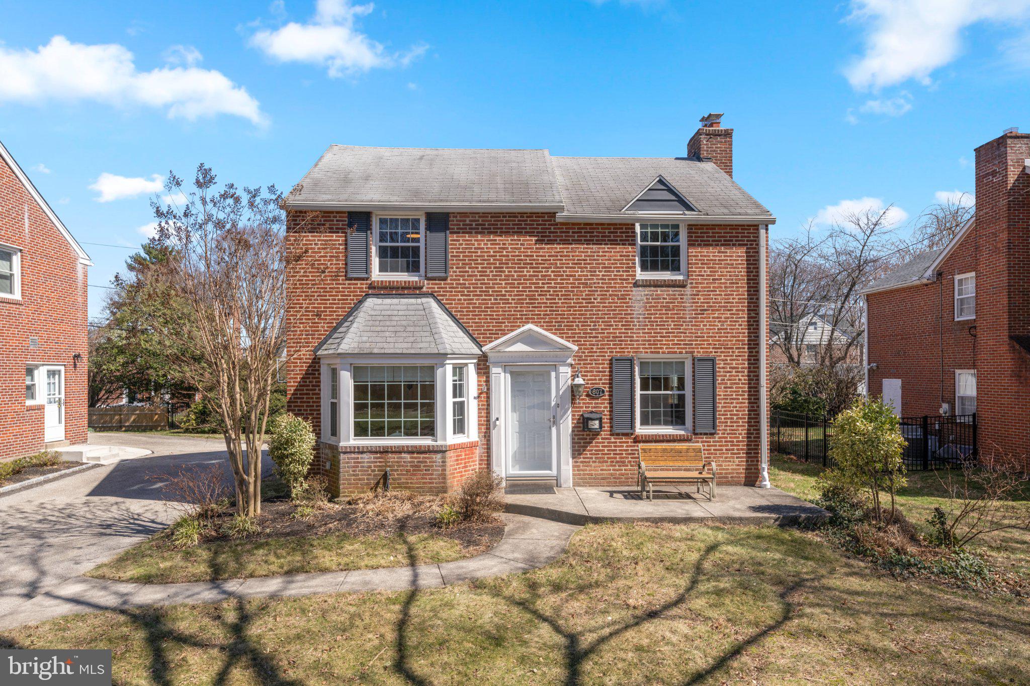607 LATHAM DRIVE