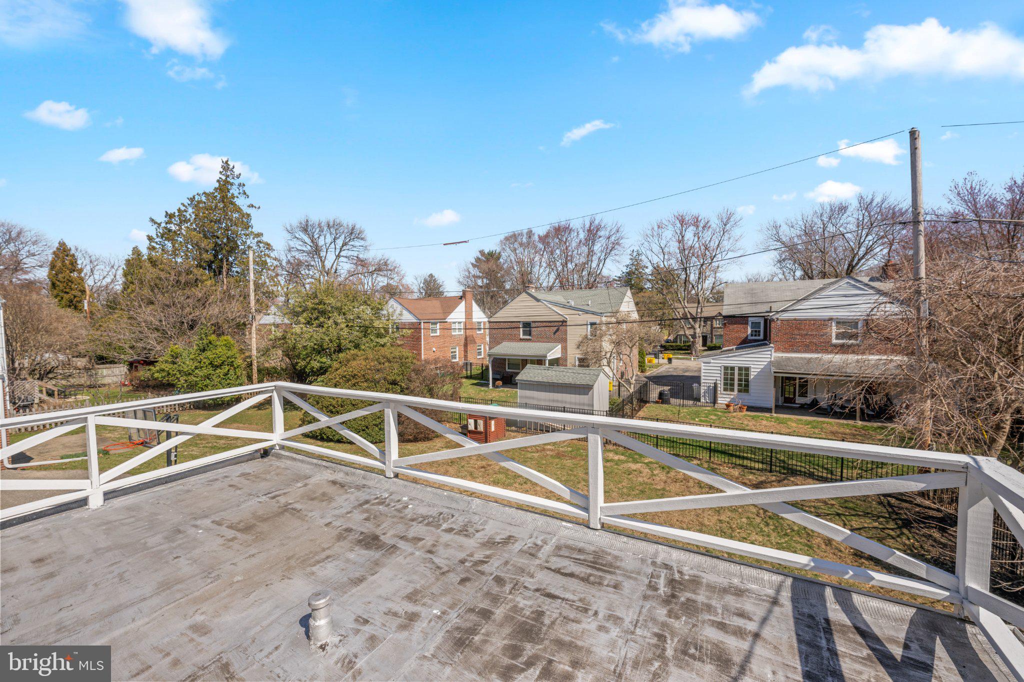607 LATHAM DRIVE