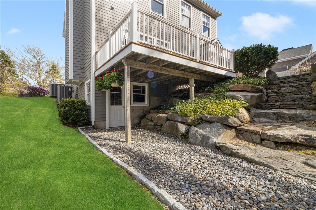 31 Sea Grass Way