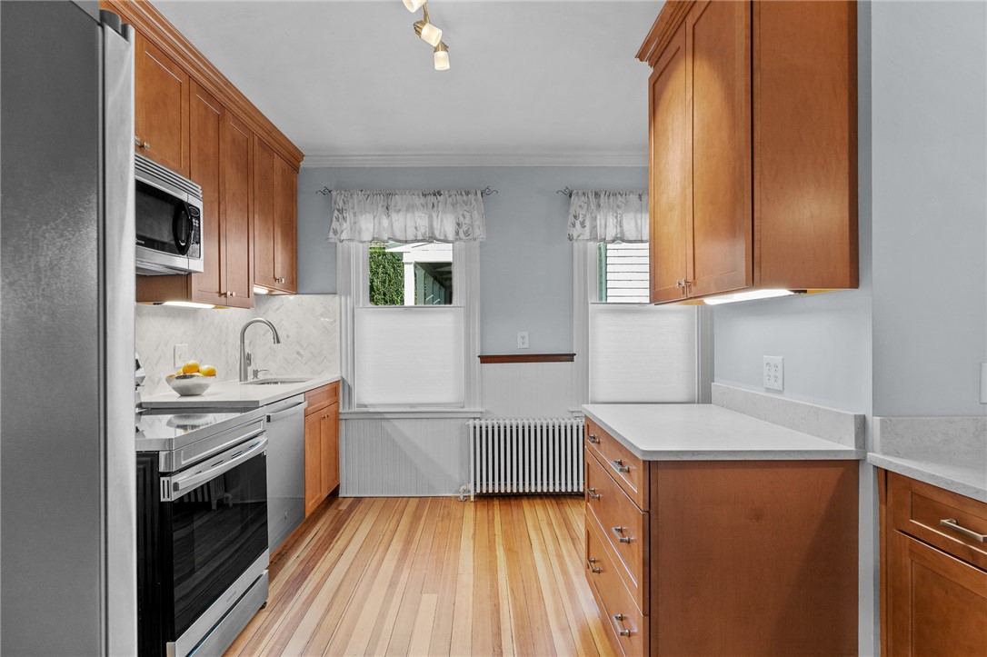 52 Morton Avenue 1