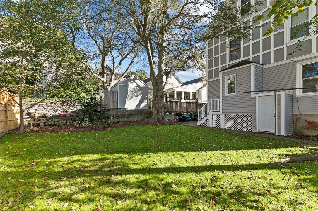 52 Morton Avenue 1