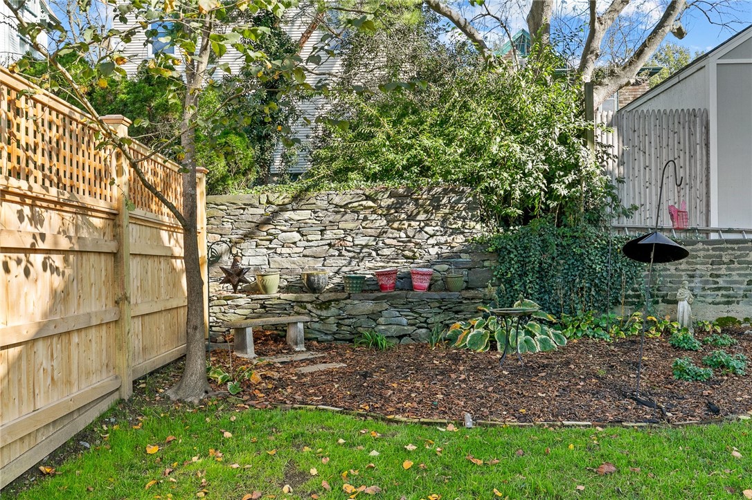 52 Morton Avenue 1