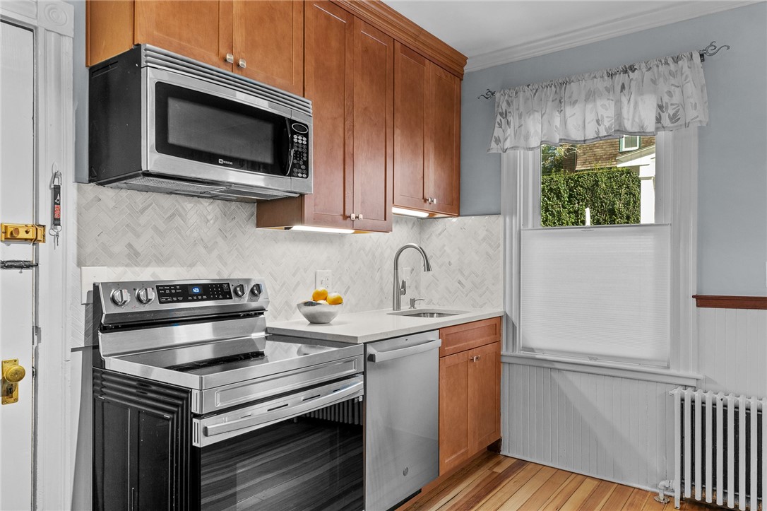 52 Morton Avenue 1