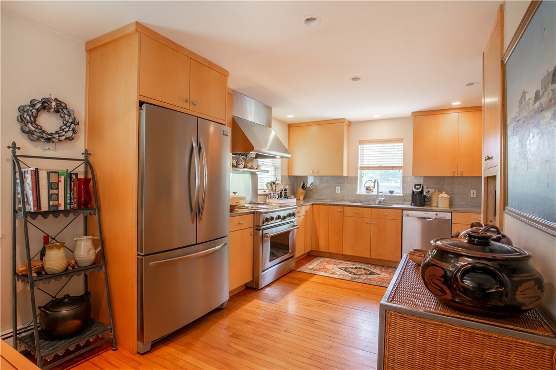 7 Maher Court