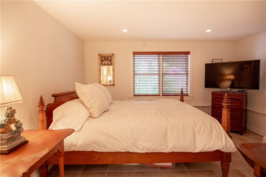 7 Maher Court