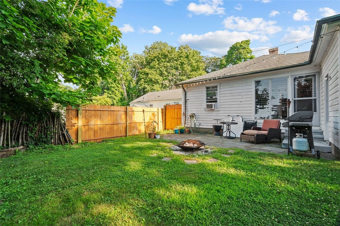 2 HILLSIDE Road