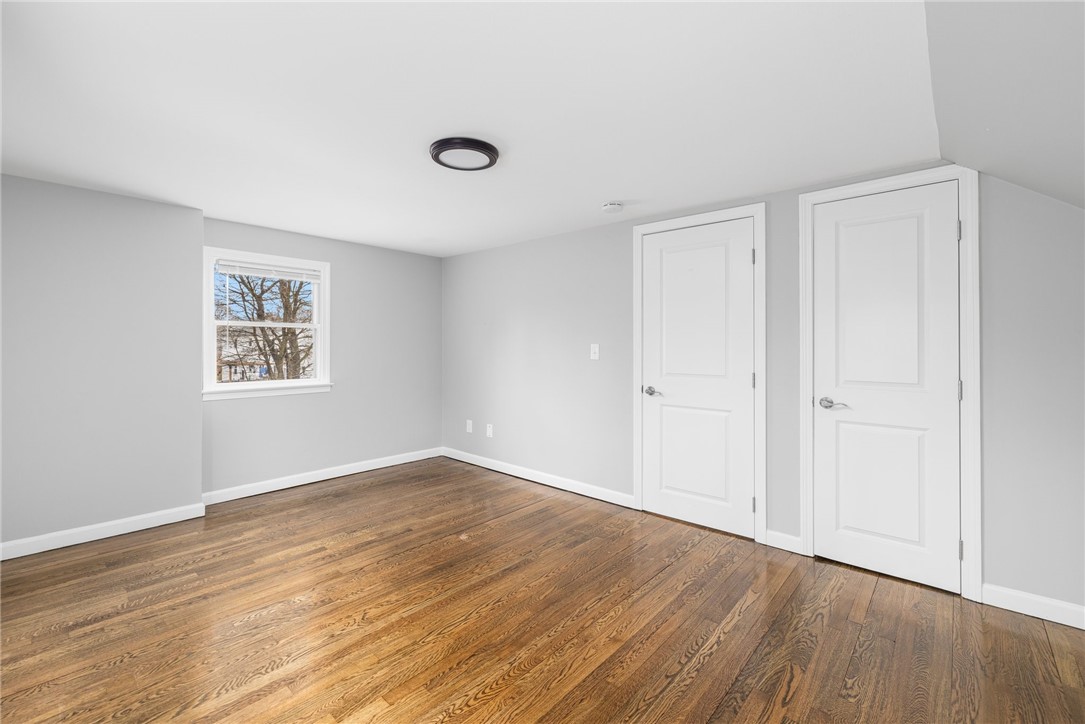 25 Ridgeway Drive