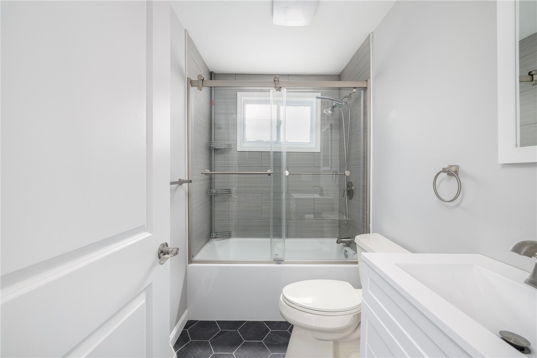 25 Ridgeway Drive