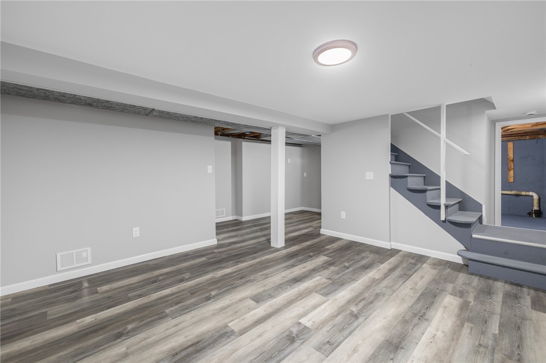 25 Ridgeway Drive