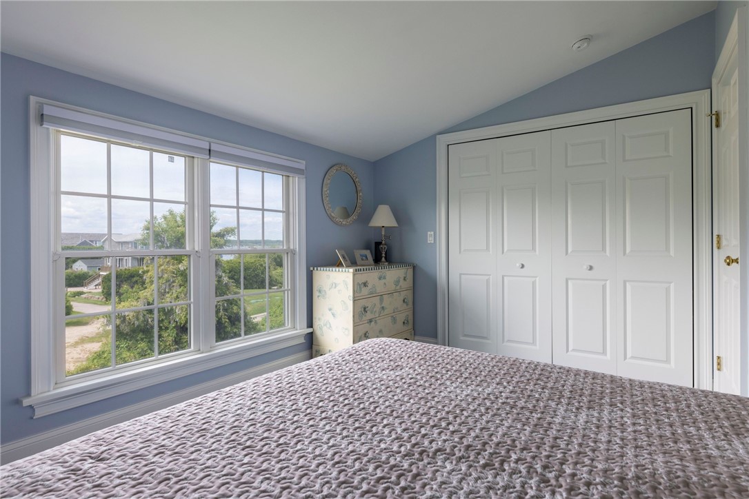 450 East Beach Road