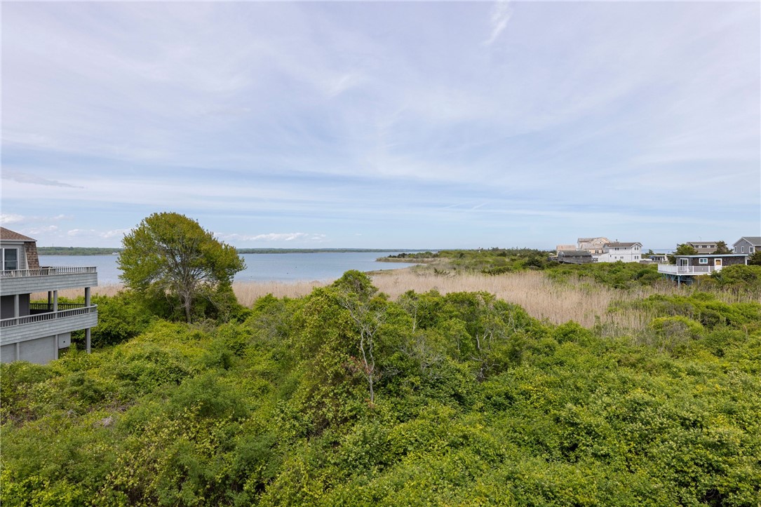 450 East Beach Road