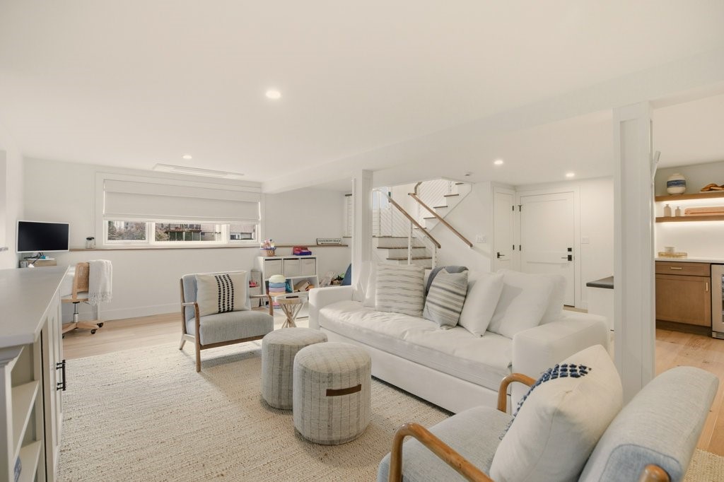 8 Kerins Terrace