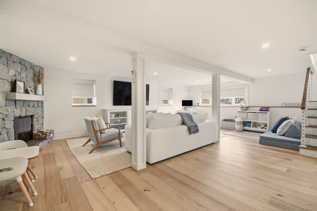 8 Kerins Terrace