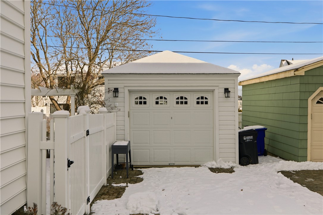 198 Gibbs Avenue