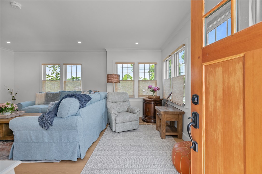 109 Carroll Avenue