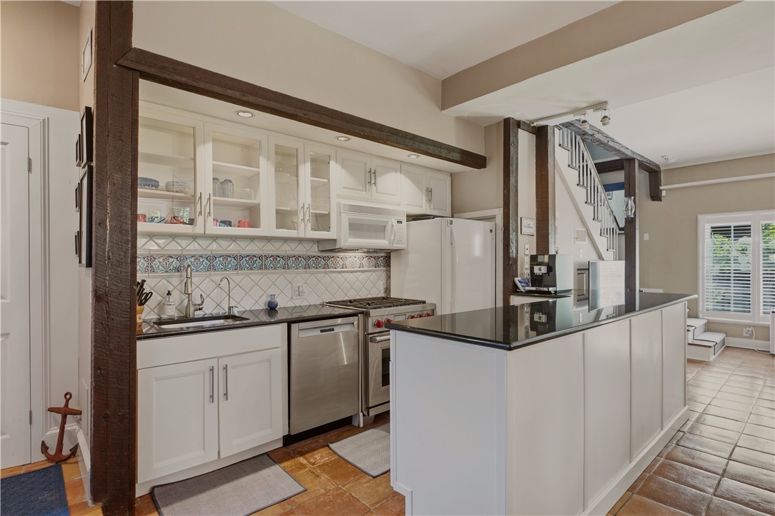 453 Bellevue Avenue CH