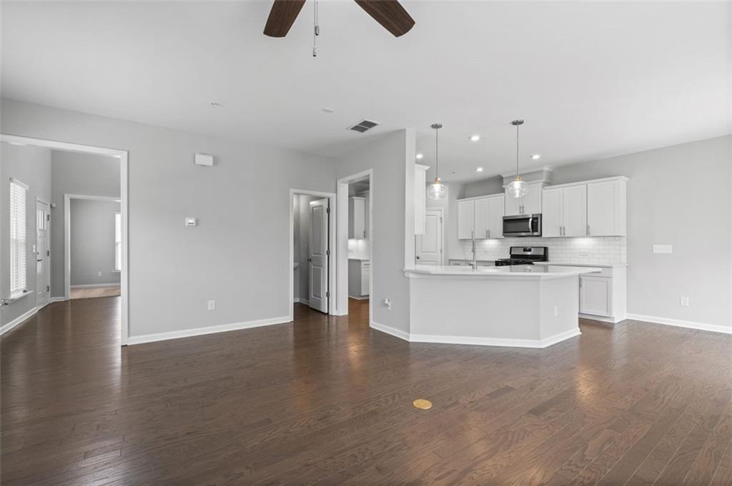 213 Ellis Lane