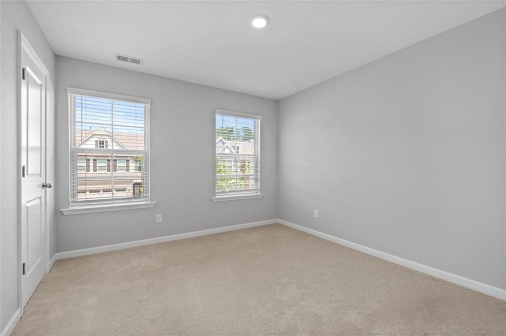 2160 Lanier Harbor Pointe