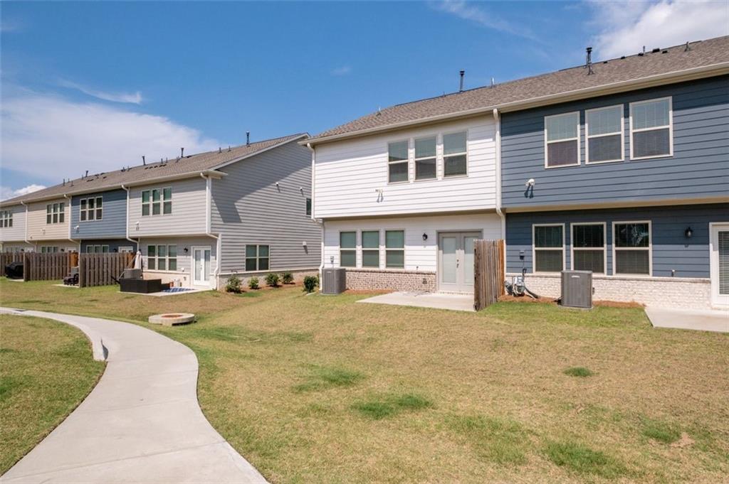 2160 Lanier Harbor Pointe