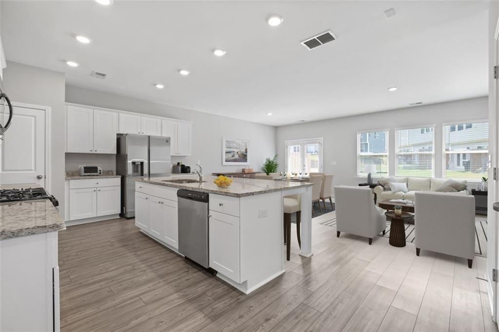 2160 Lanier Harbor Pointe