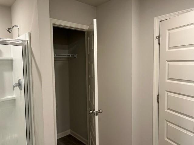 6904 Rogers Point