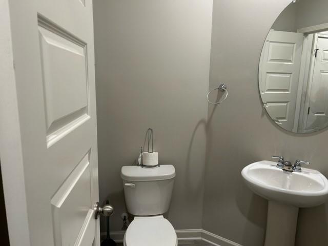 6904 Rogers Point