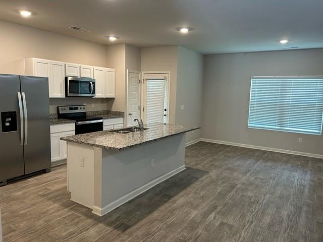6904 Rogers Point