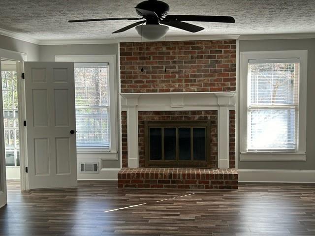 2122 Meadow Hurst Lane