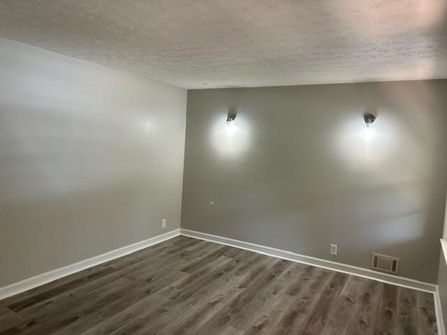 1215 Eastview Road