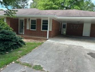 1215 Eastview Road