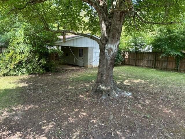 1215 Eastview Road