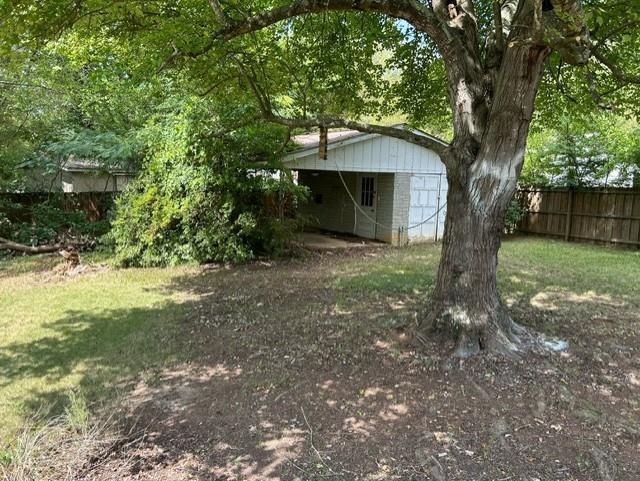 1215 Eastview Road