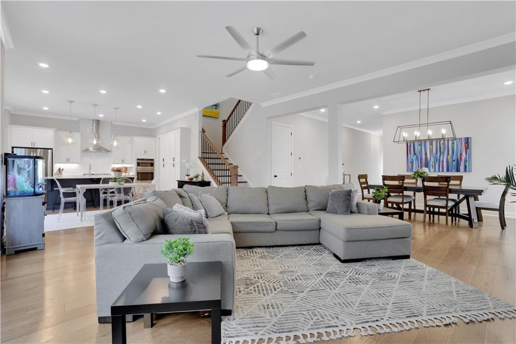 1512 Harvest Park Lane