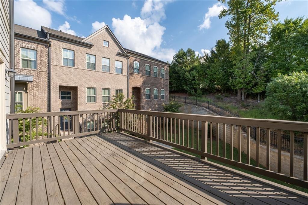 3715 Via Nuova Lane