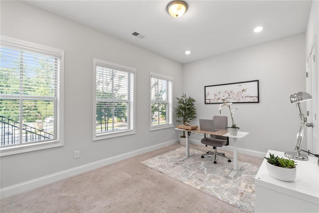3715 Via Nuova Lane