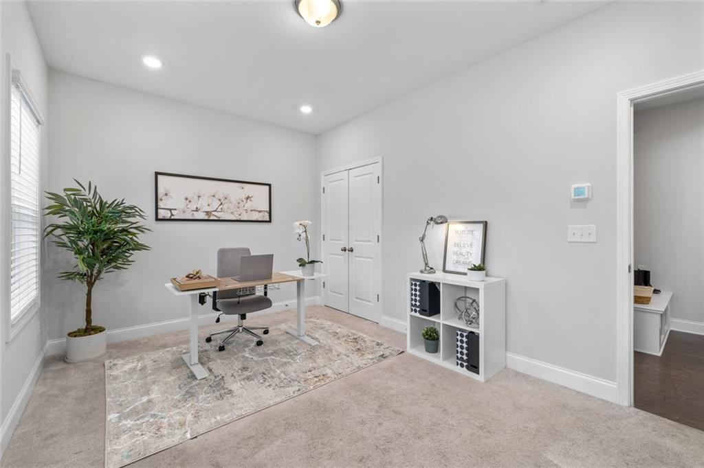 3715 Via Nuova Lane