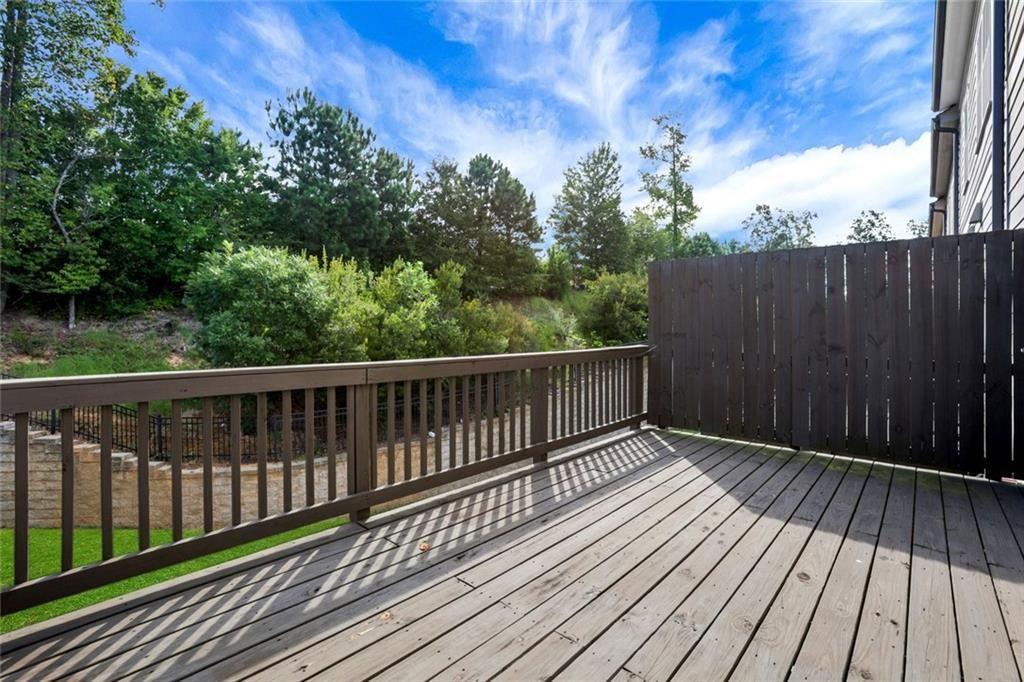 3715 Via Nuova Lane