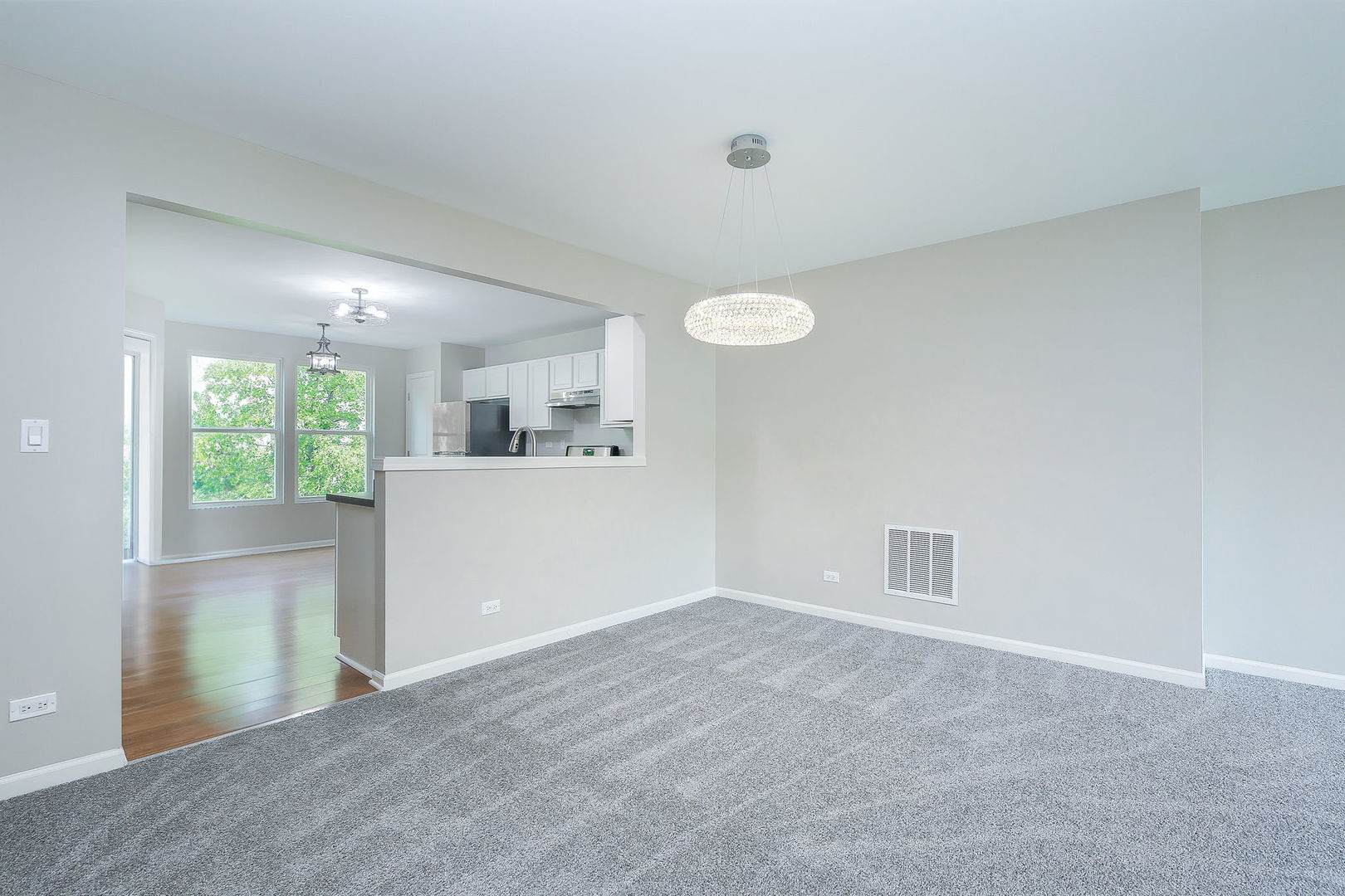 635 Conservatory Lane Unit: 635